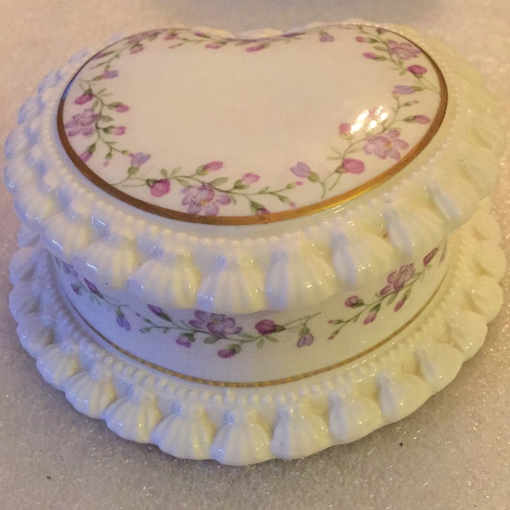 Vintage England jewelry box - Picture 2 of 6